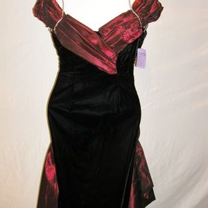 C3 2070 gown, formal, after-five, cocktail, bride,